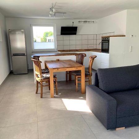 Ferienwohnung im Stadtzentrum Hennigsdorf Exterior foto